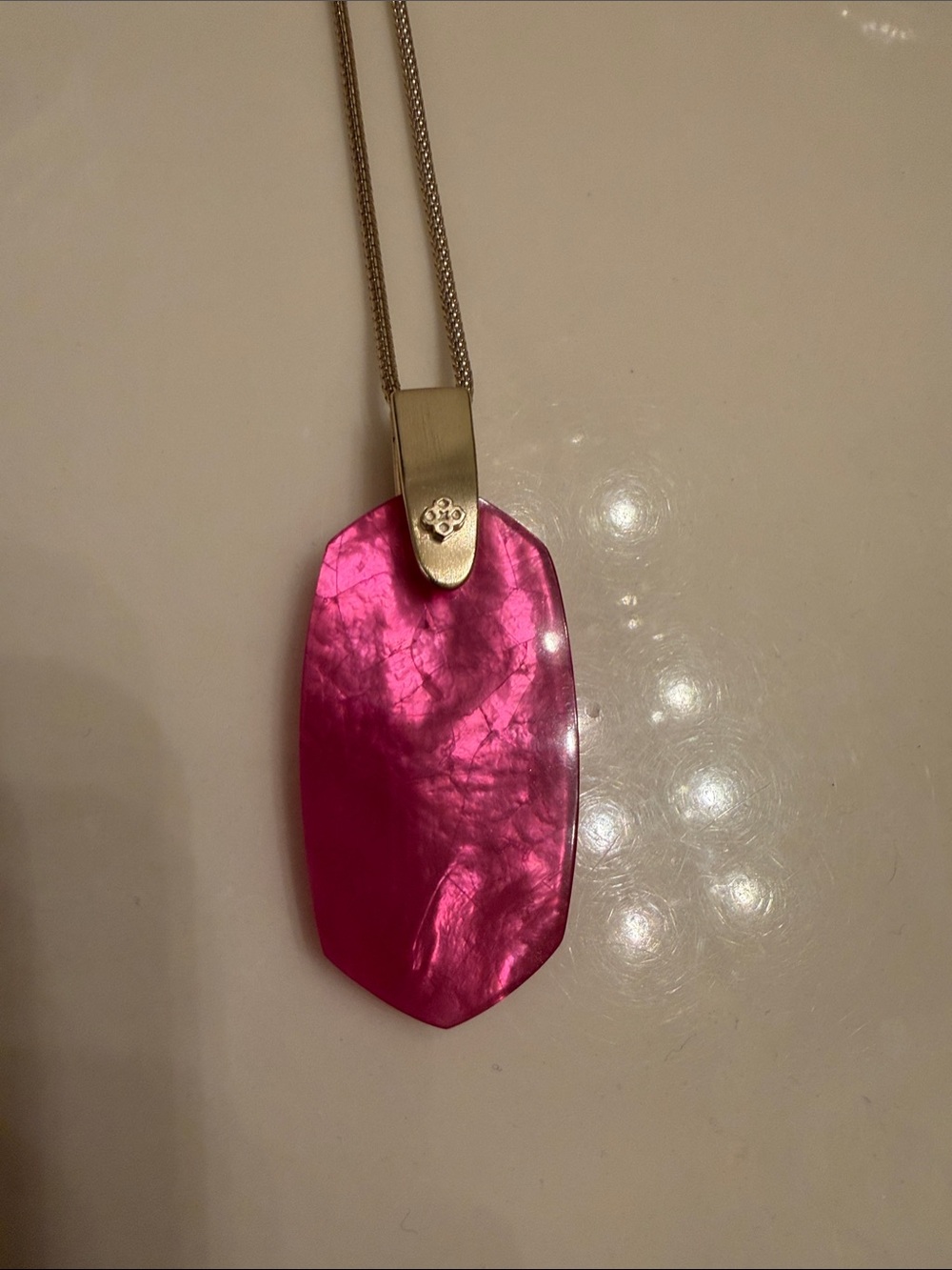 Kendra Scott Hot Pink Shell Pendant Necklace